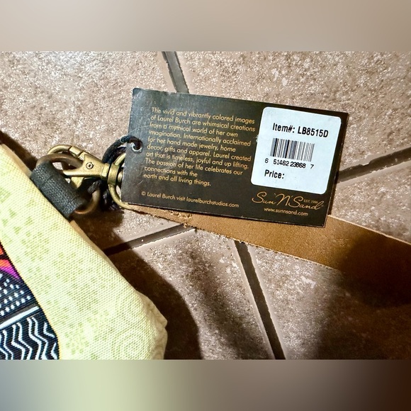 NWT Laurel Burch Cosmetic Bag Pouch Wristlet - Picture 4 of 4